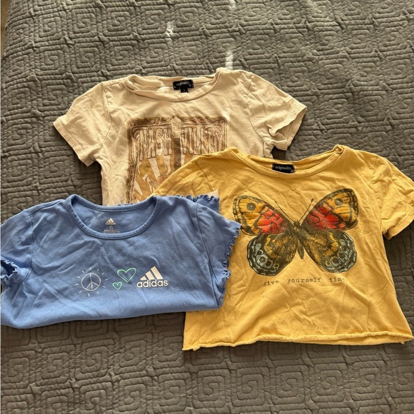 Girls shirts size 8/10 Bundle - Picture 1 of 4